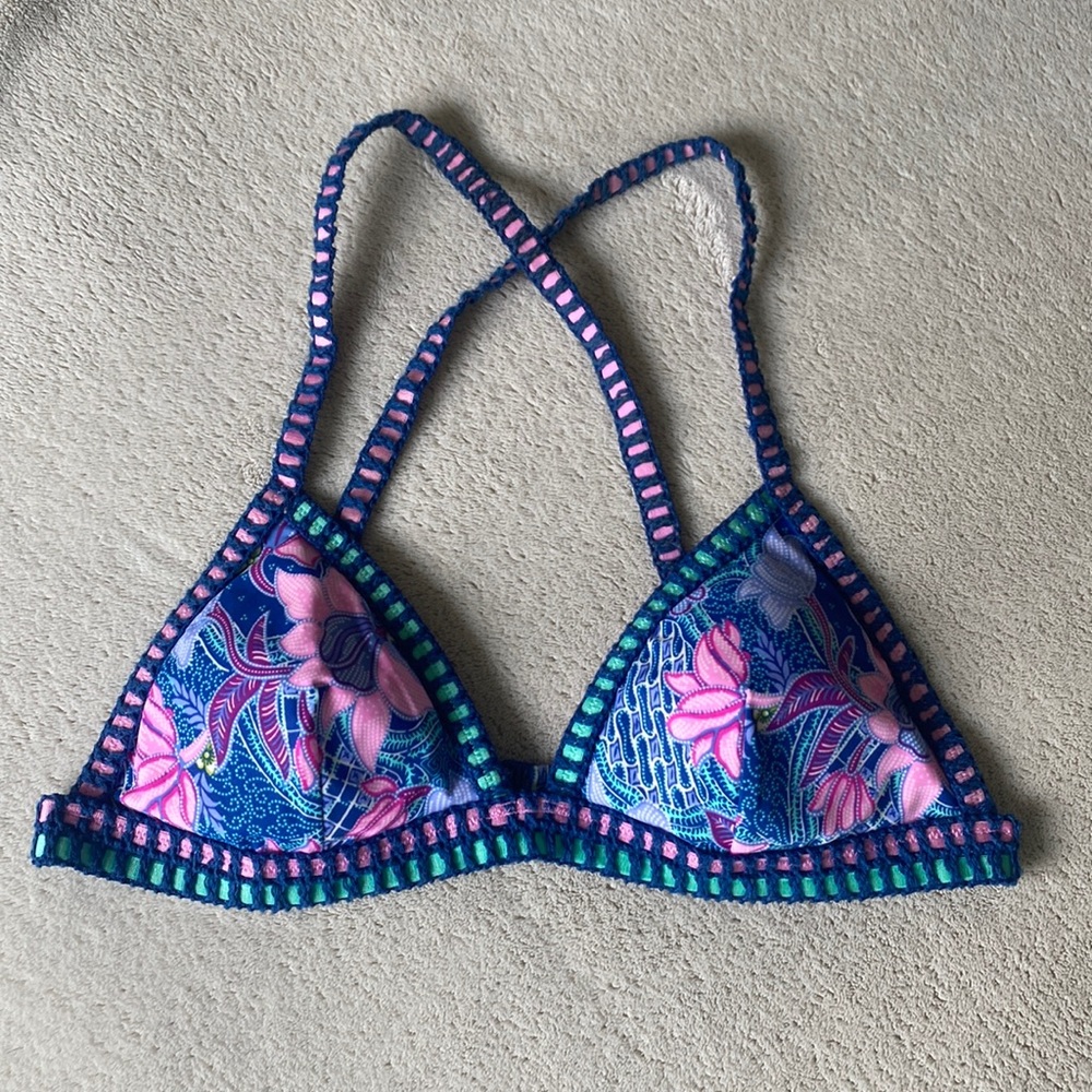Victoria’s Secret Crochet Trim Bikini Top